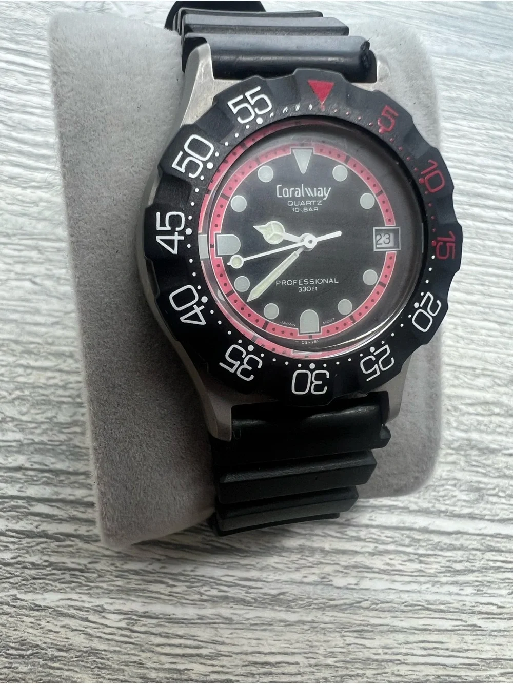 Coralway Proffesional Dive watch quartz 34mm